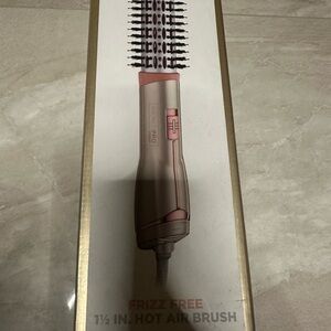 Conair 1875 Watt 3 In 1 Styling Hair Dryer With Attachments For All Hair Types"